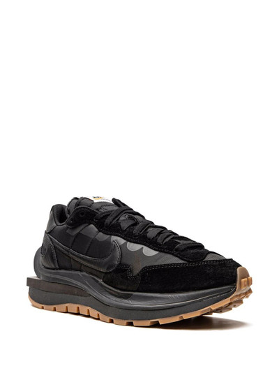 Nike x sacai VaporWaffle "Off Noir" sneakers outlook