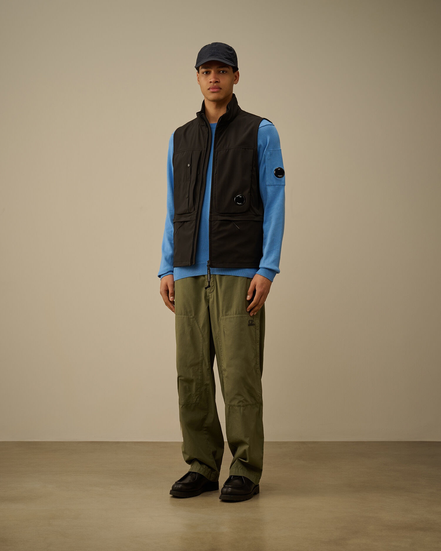 C.P. Shell-R Hooded Vest - 2
