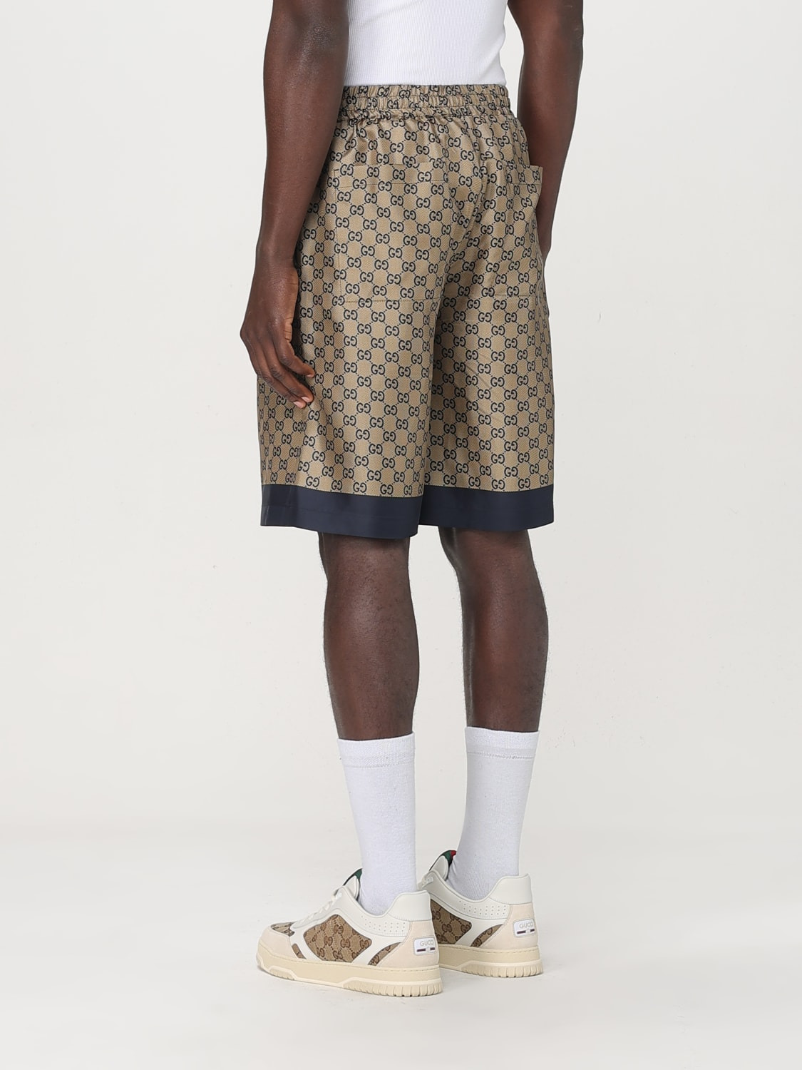 Short men Gucci - 2