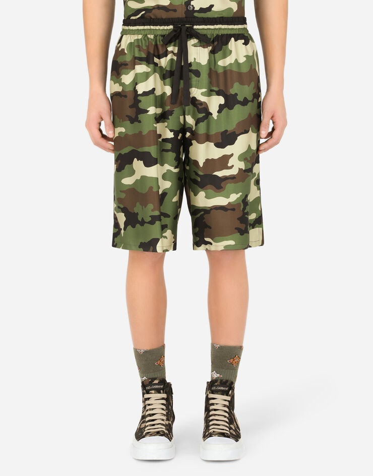 Silk shorts with camouflage print and patch - 1