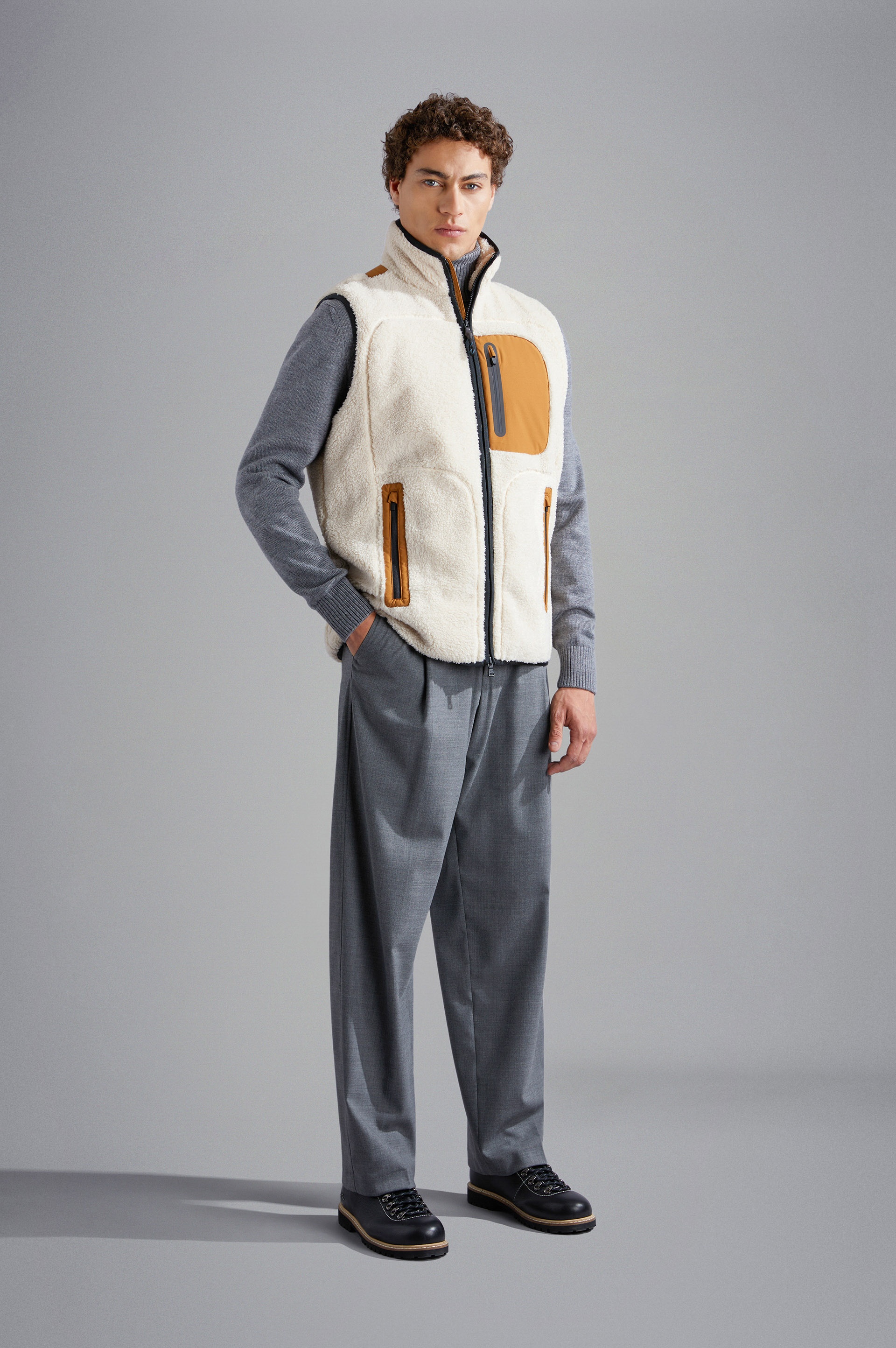TEDDY FLEECE VEST WITH TECHNICAL FABRIC INSERTS - 2