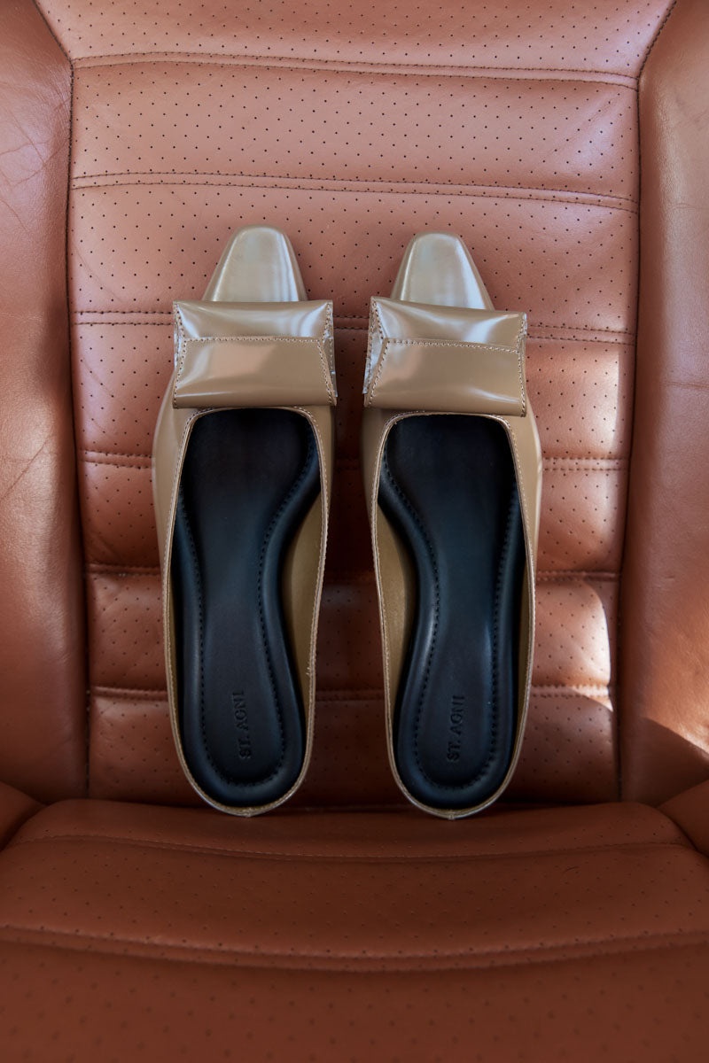 Petit Pouch Heel - Oak - 3