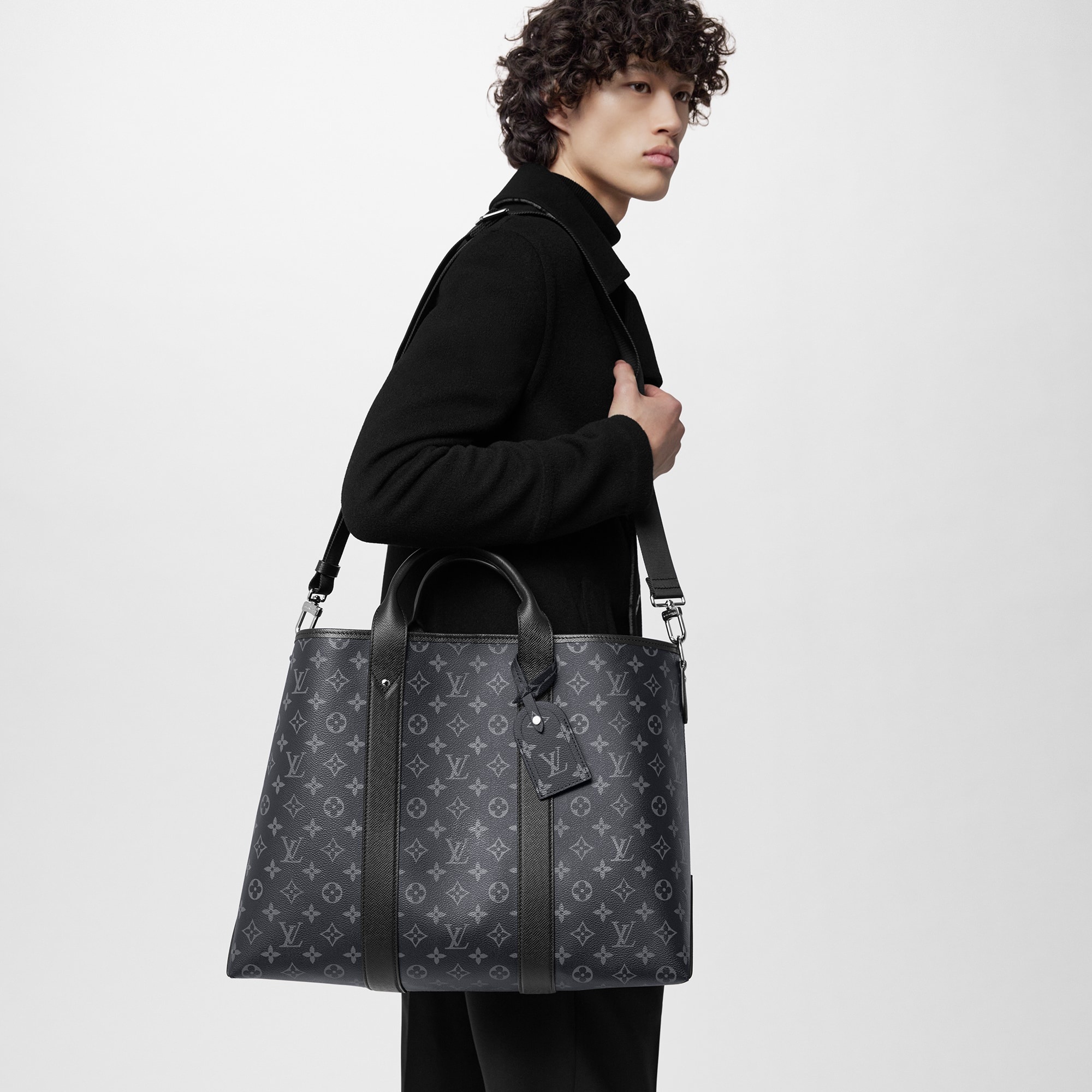Louis vuitton weekender tote 2025