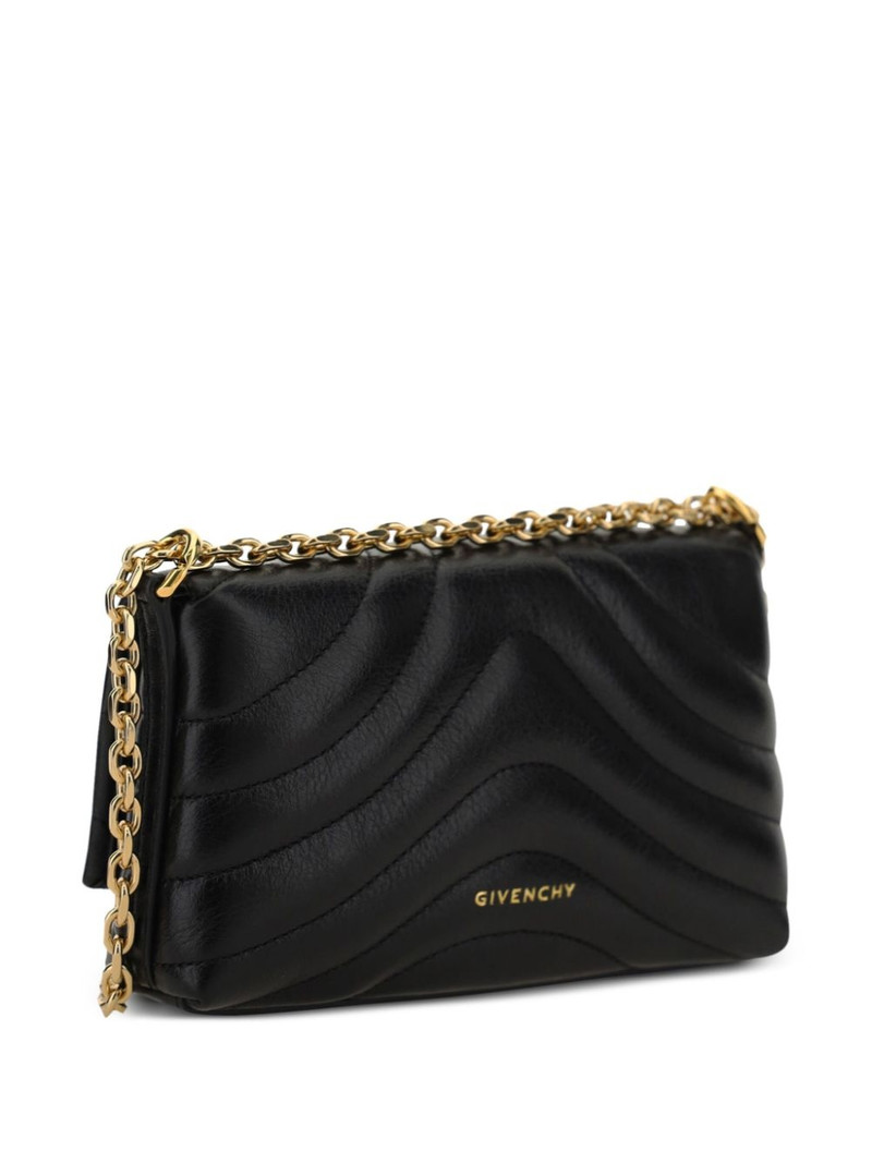 Givenchy 4G Liquid chain wallet outlook