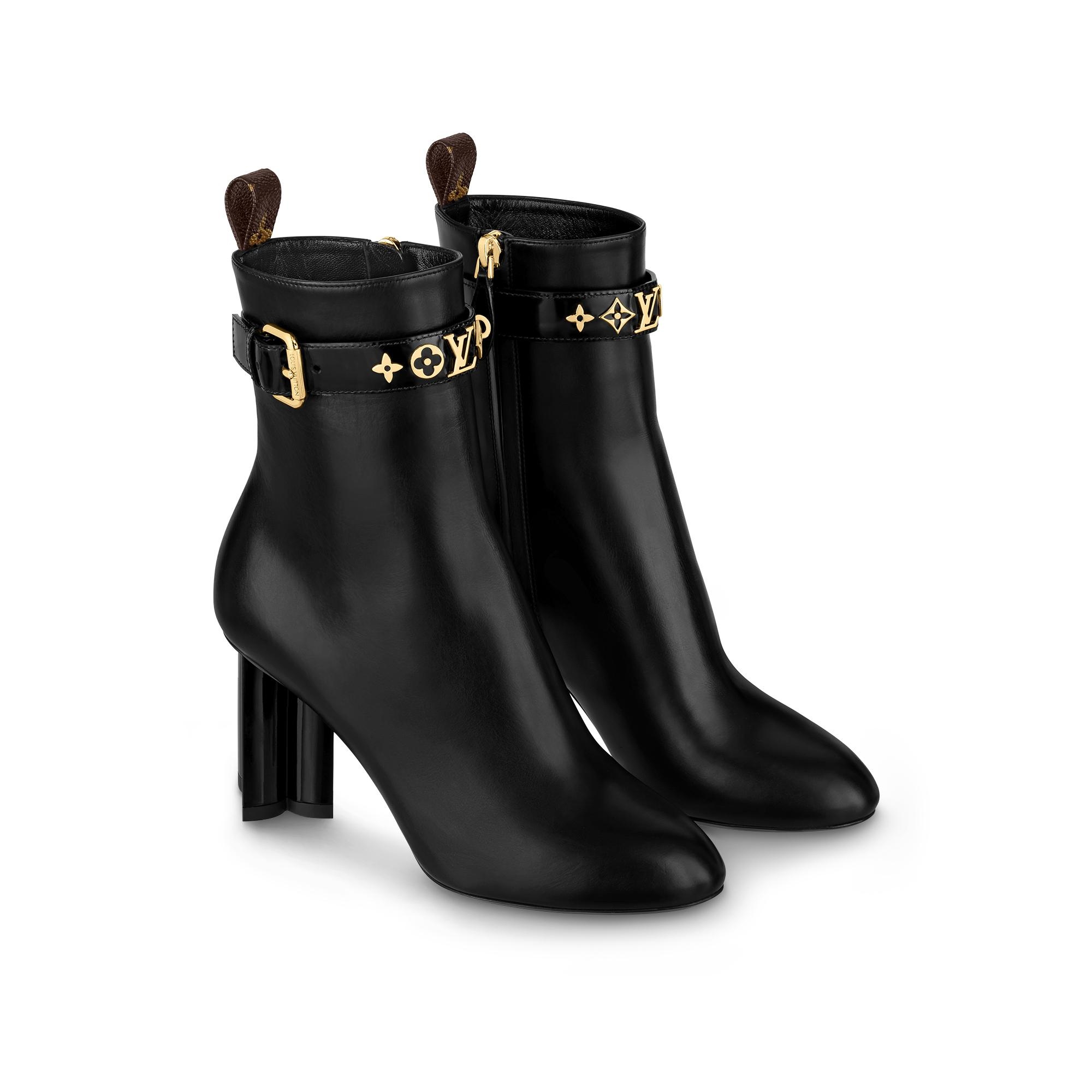 Silhouette Ankle Boot - 2