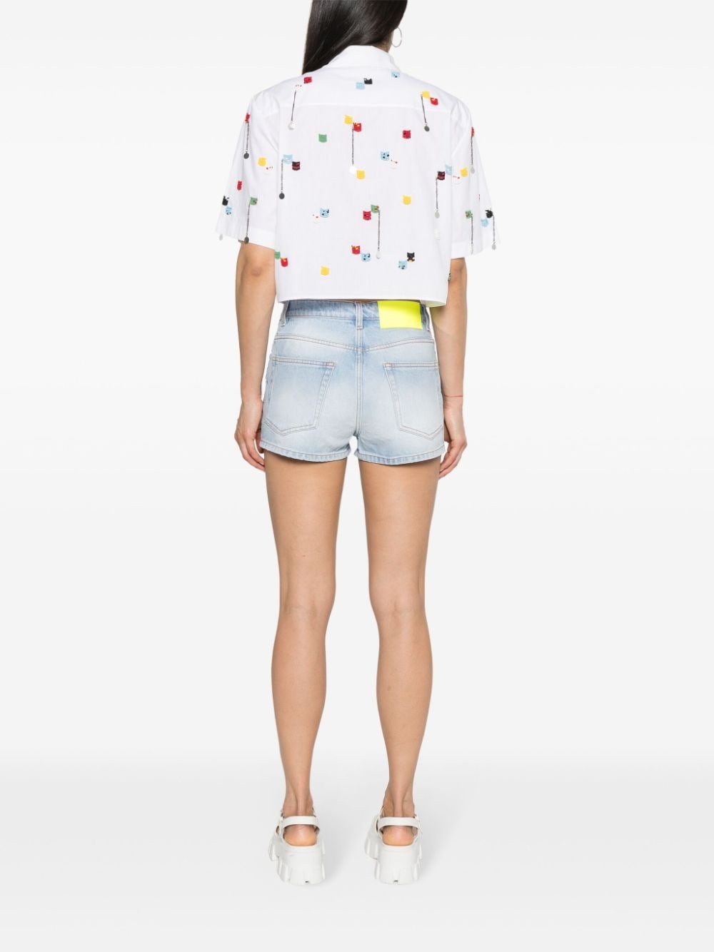 logo-embroidered denim shorts - 4