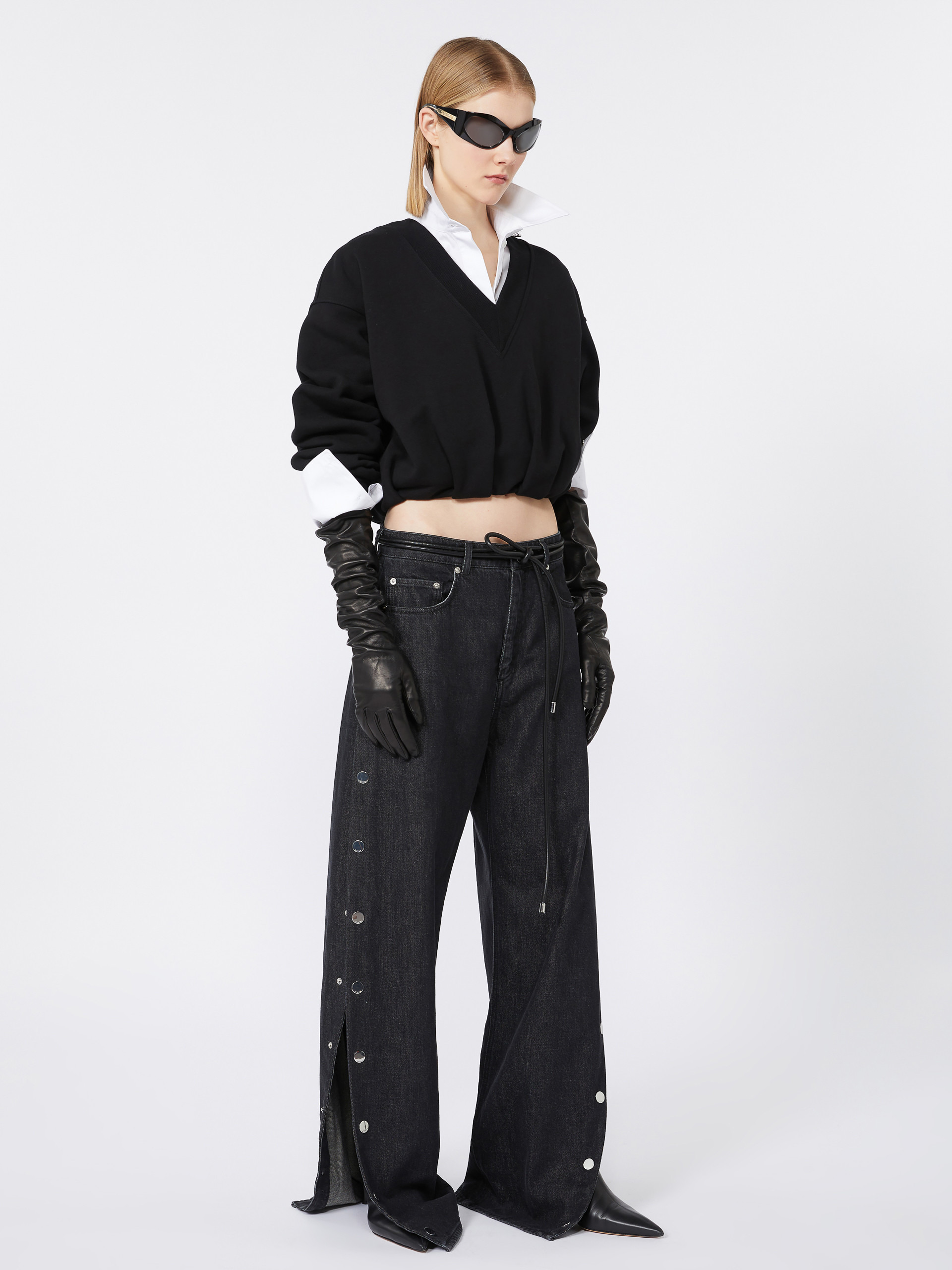 COLLEG V-neck crop sweatshirt - 2