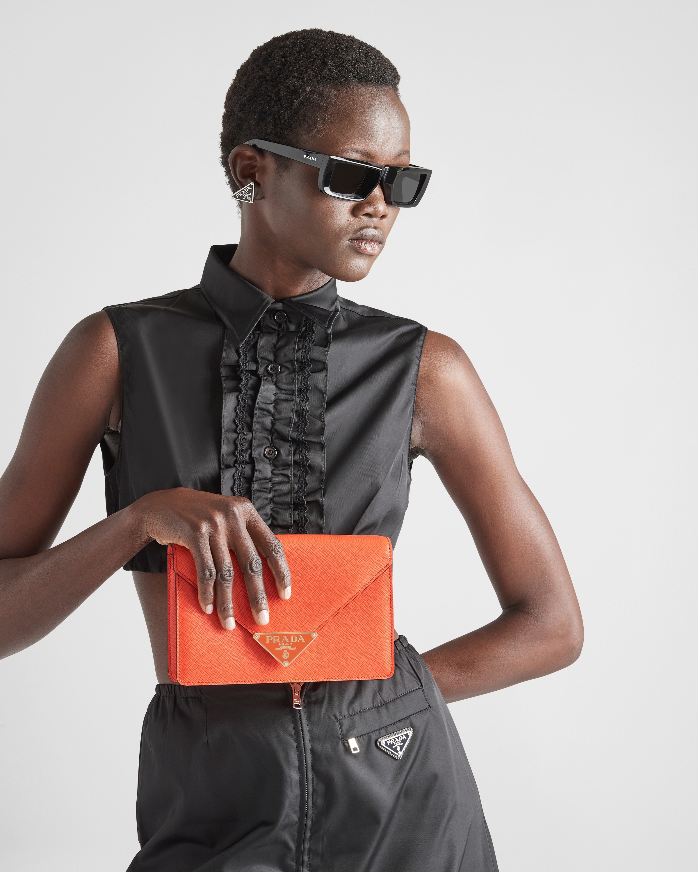 Saffiano leather shoulder bag - 2