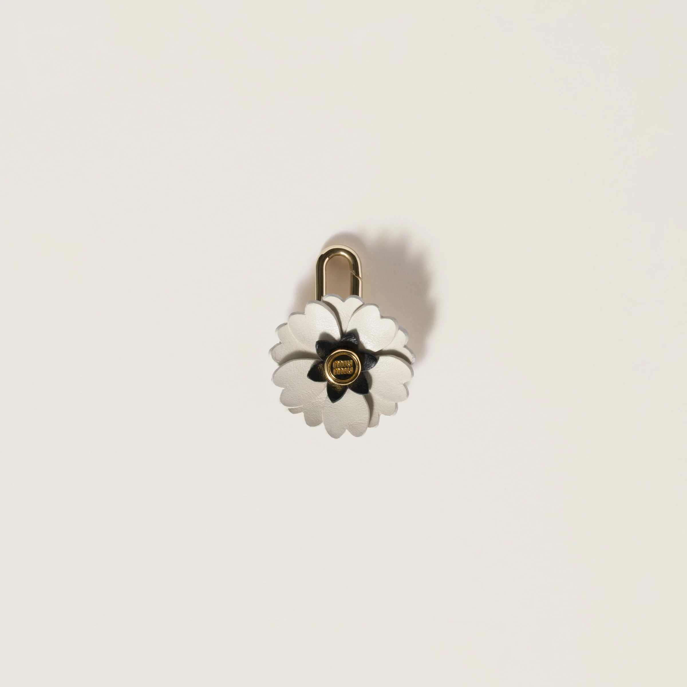 Leather micro trick - 1