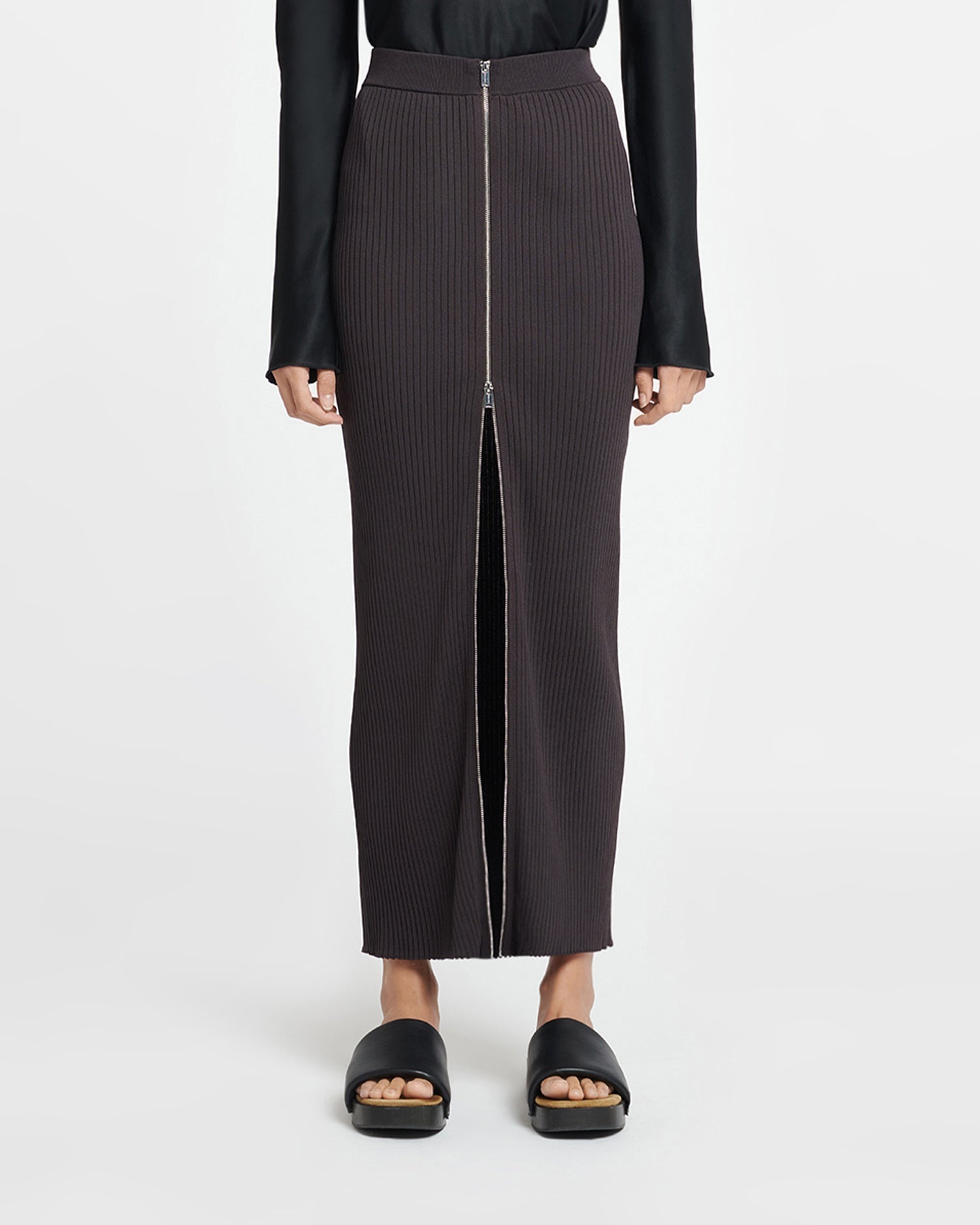 Ribbed-Knit Maxi Skirt - 3