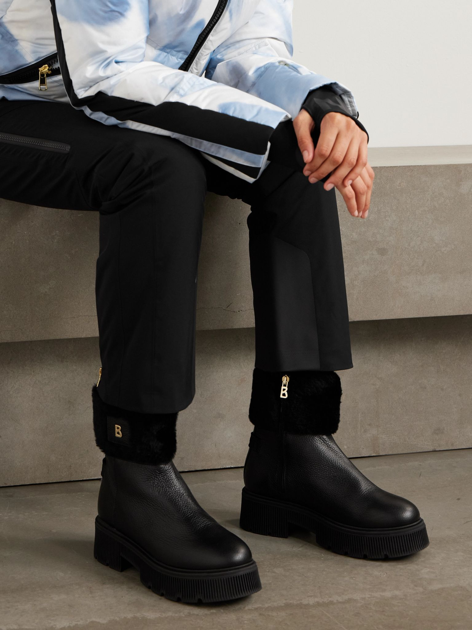 Turin 6 shearling-trimmed textured-leather ankle boots Black - 2