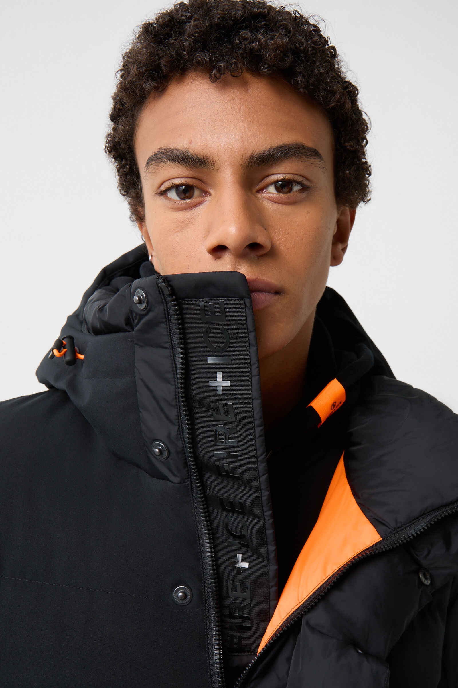 Walt Down coat in Black - 5