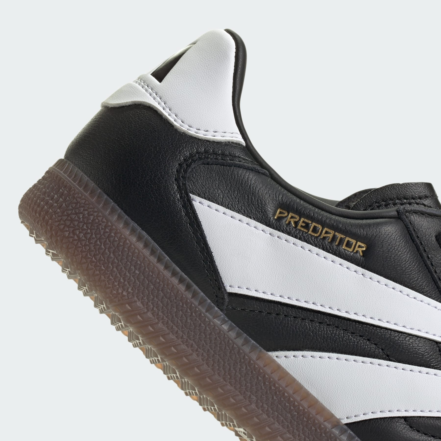 Predator Freestyle Indoor Soccer Shoes - 10