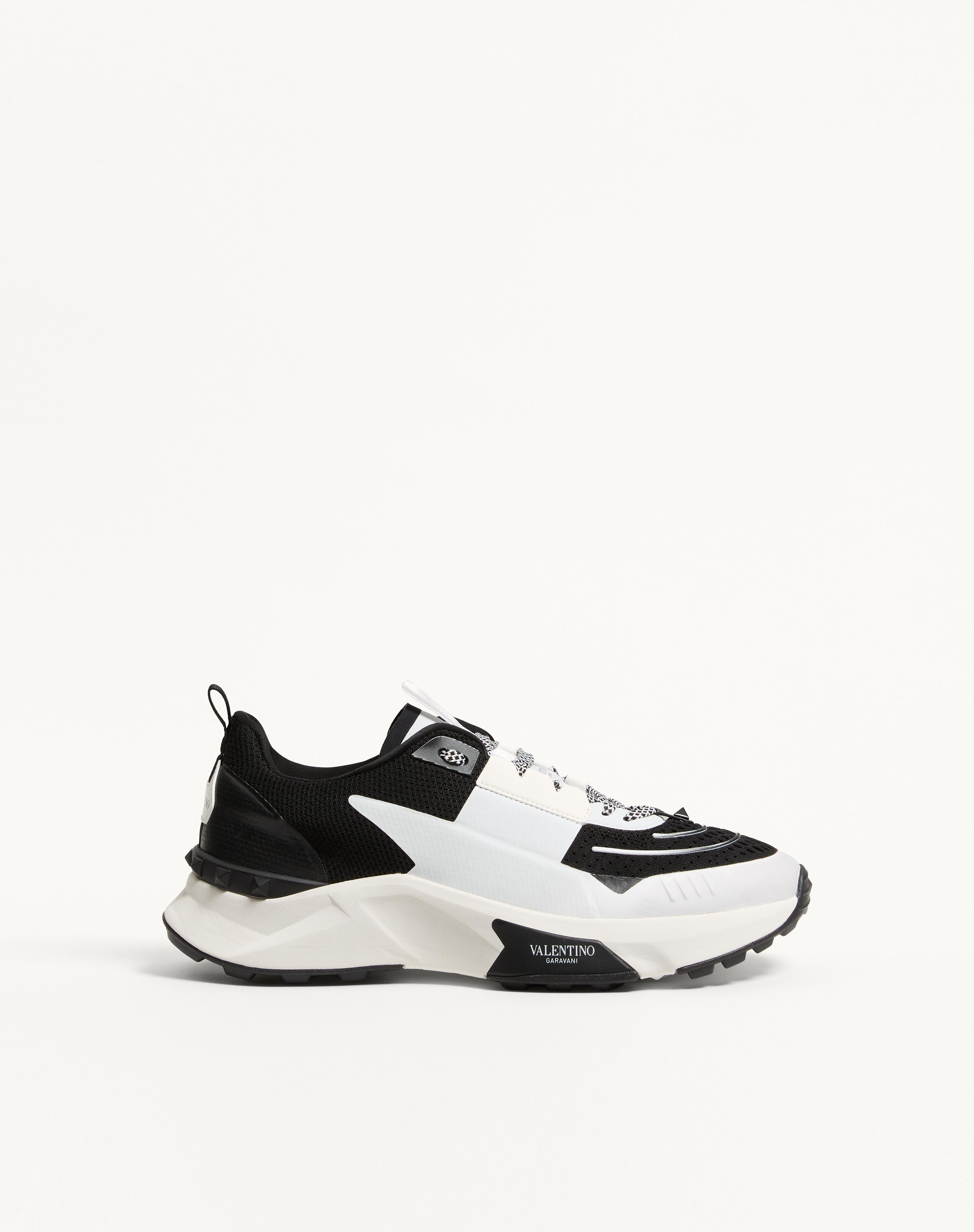 TRUE ACT LOW TOP SNEAKER IN MESH AND RUBBERIZED FABRIC - 1