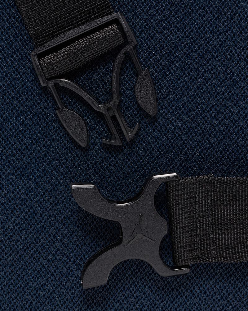 Jordan Hip Bag (1L) 6