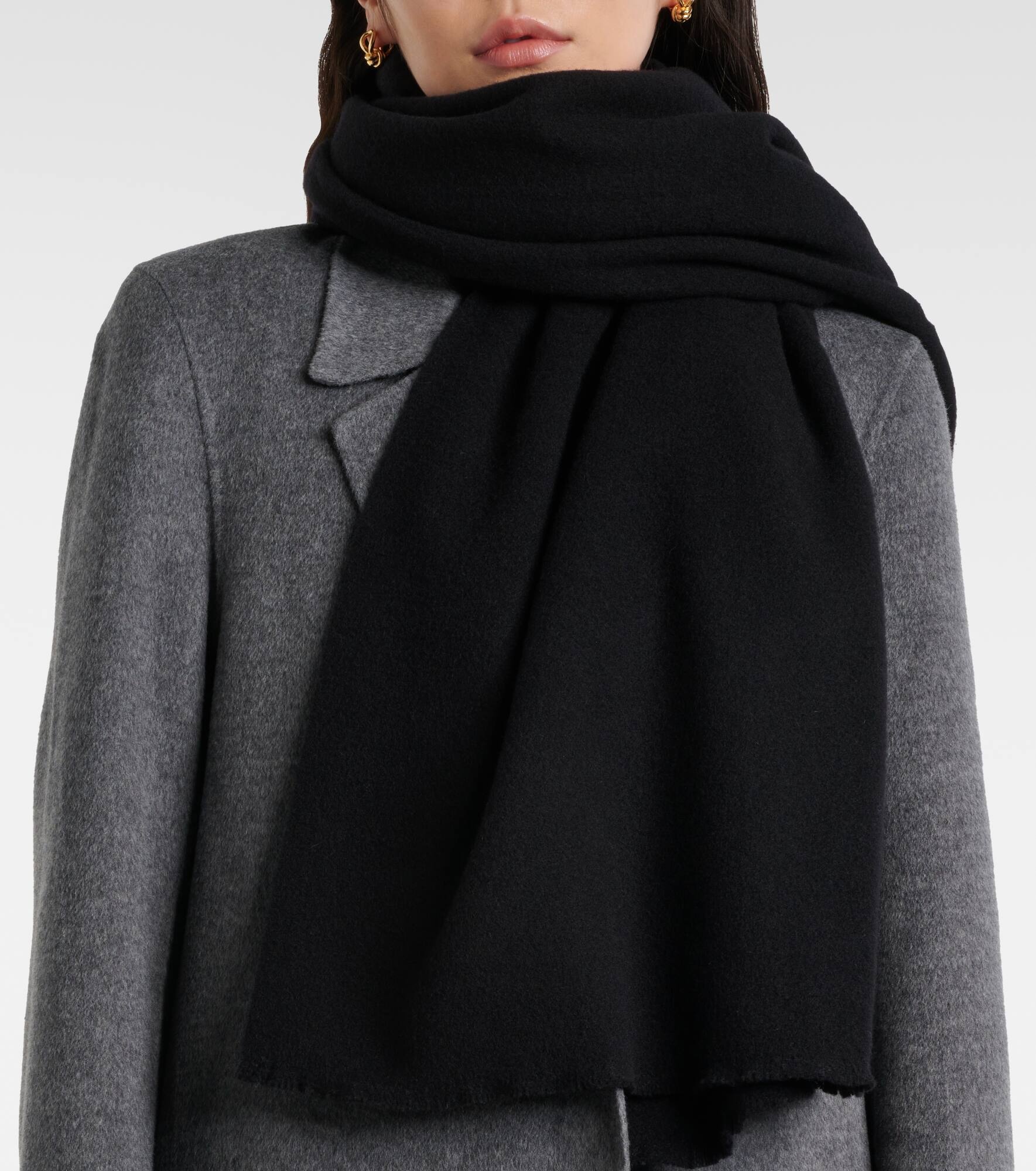 Wool scarf - 2