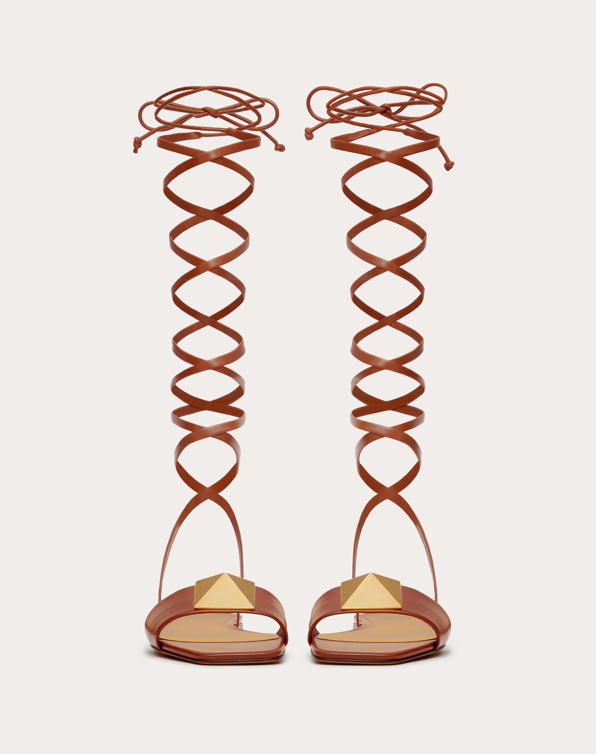 ONE STUD CALFSKIN FLAT SANDAL - 4