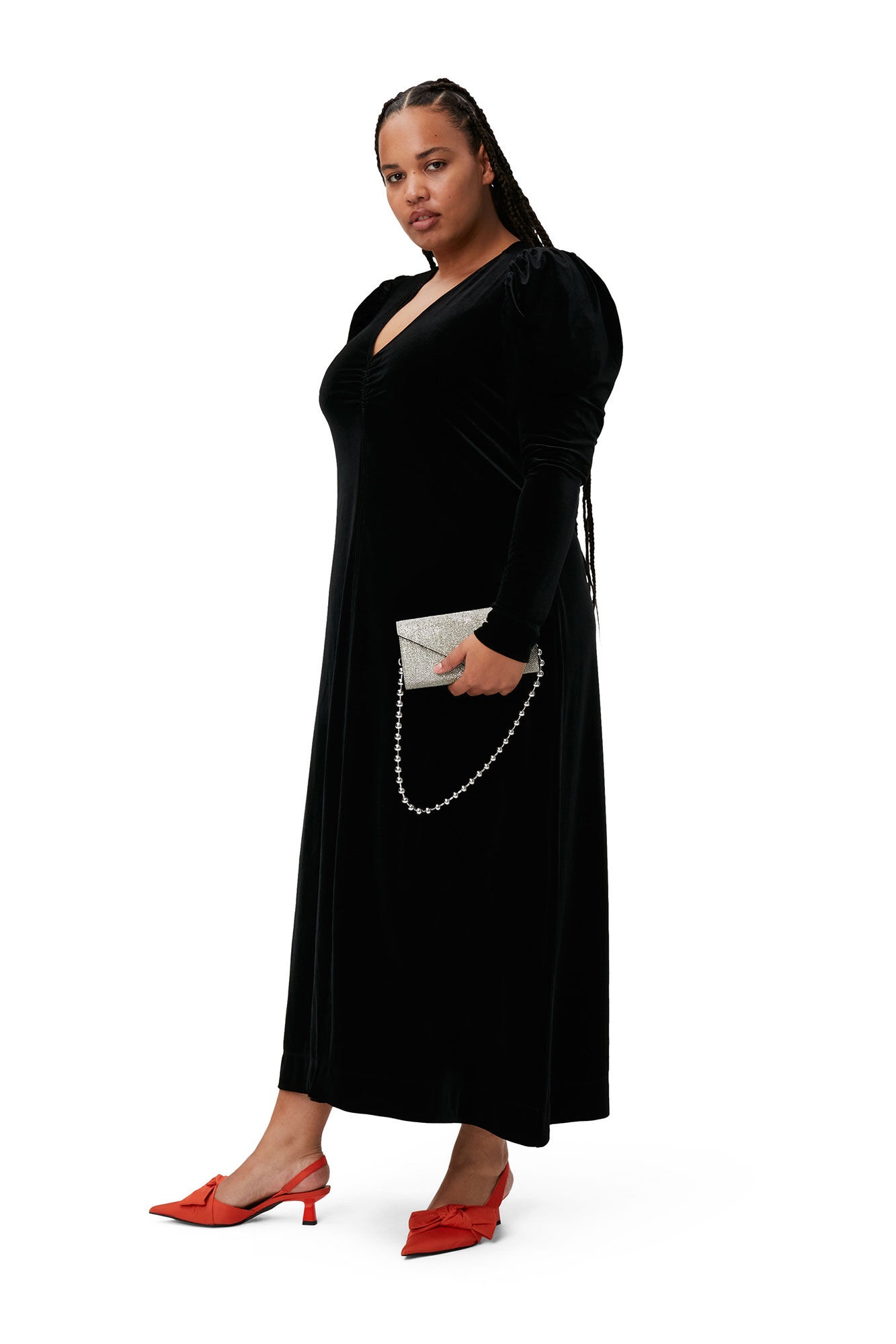 BLACK LONG-SLEEVE VELVET DRESS - 7