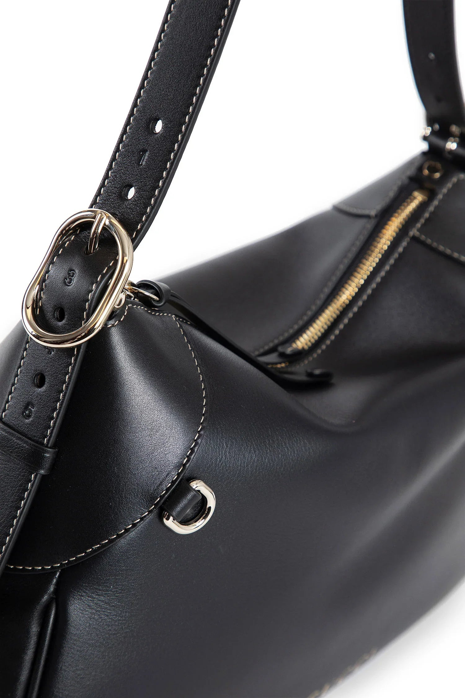 Gg-Emblem-Large-Shoulder-Bag - 4