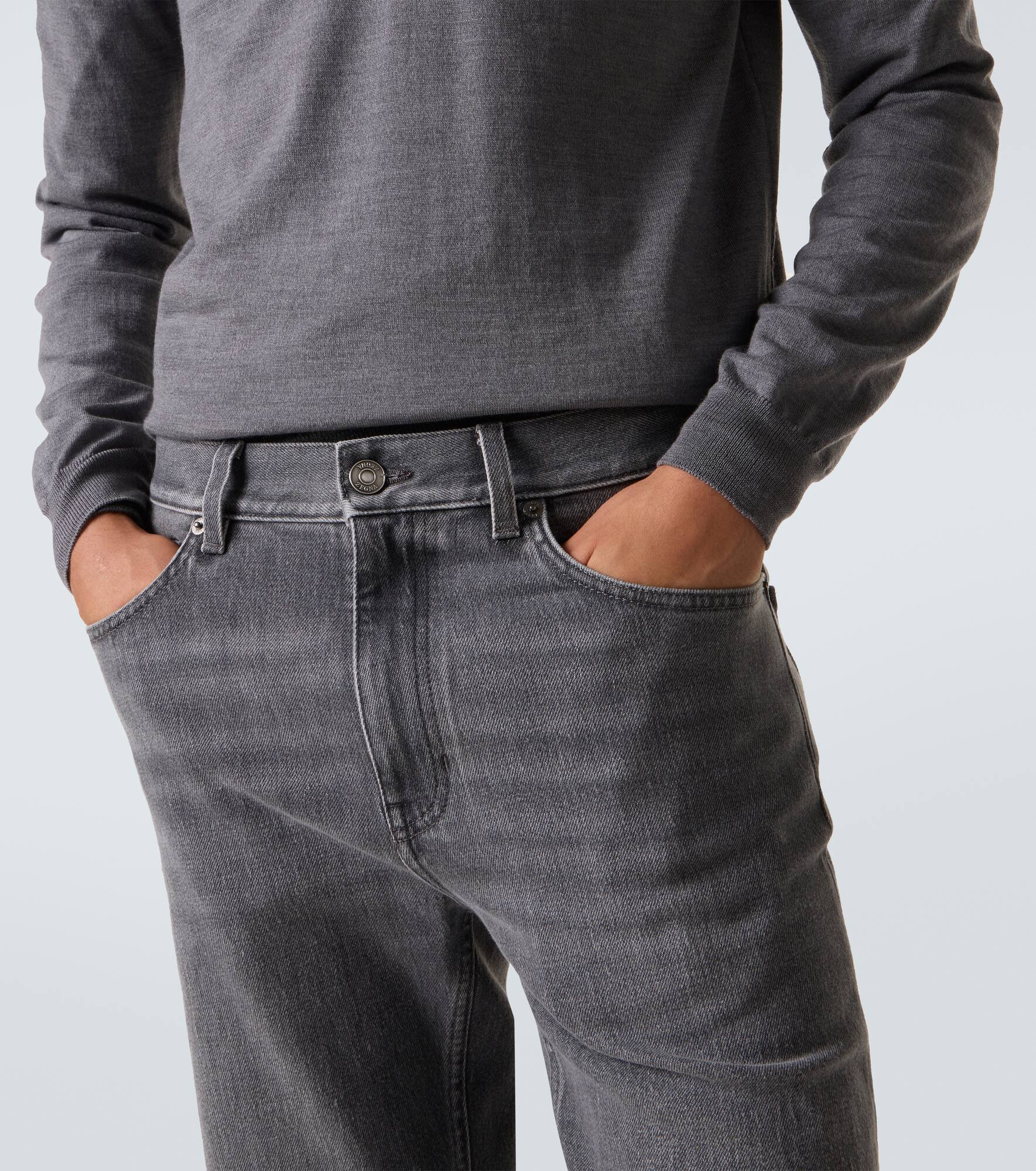 Mid-rise slim jeans - 5
