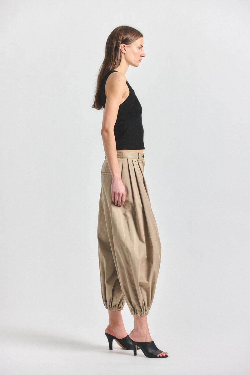 KENDALL PLEATED BALLOON PANT 4