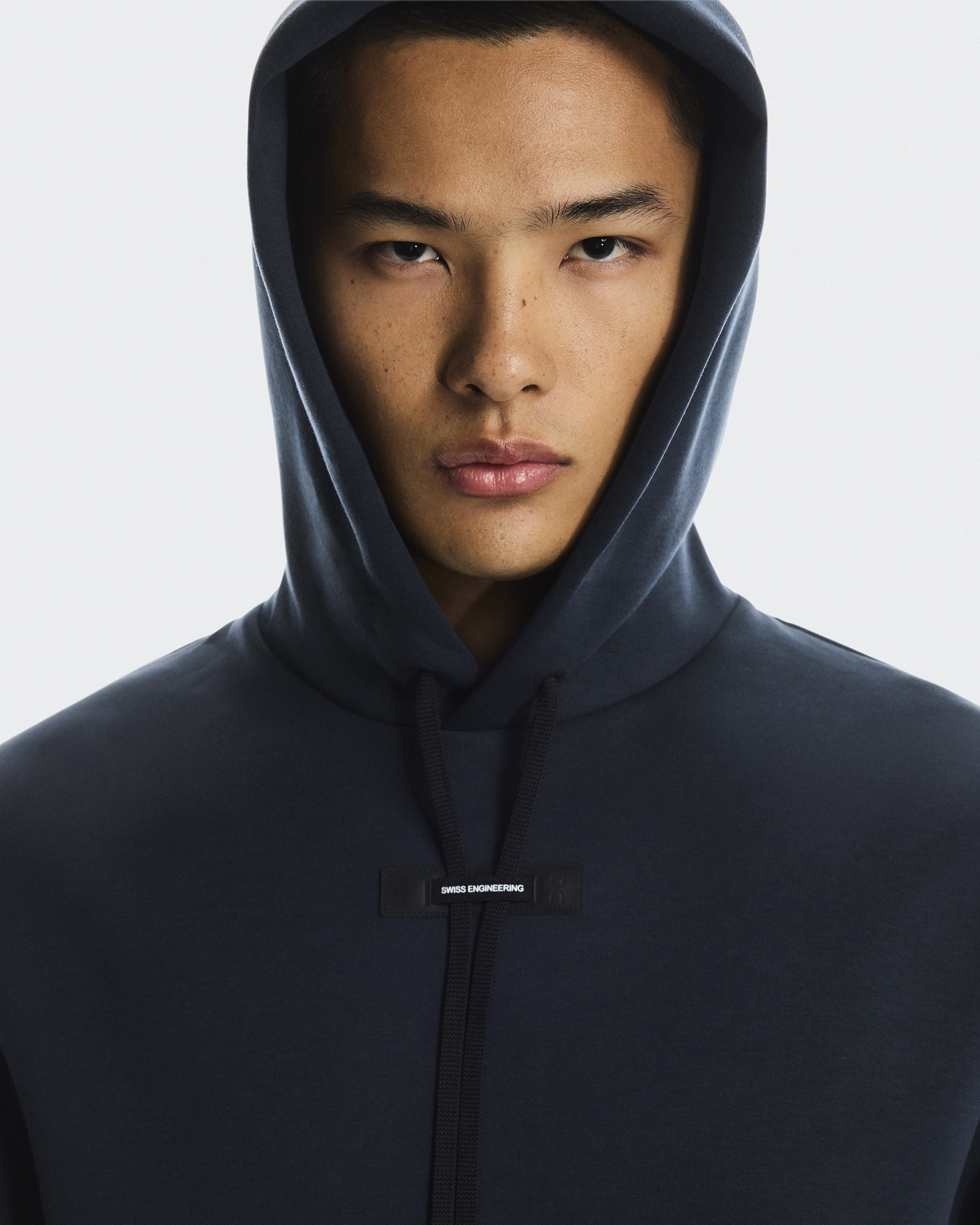 Focus Tech Hoodie - 5