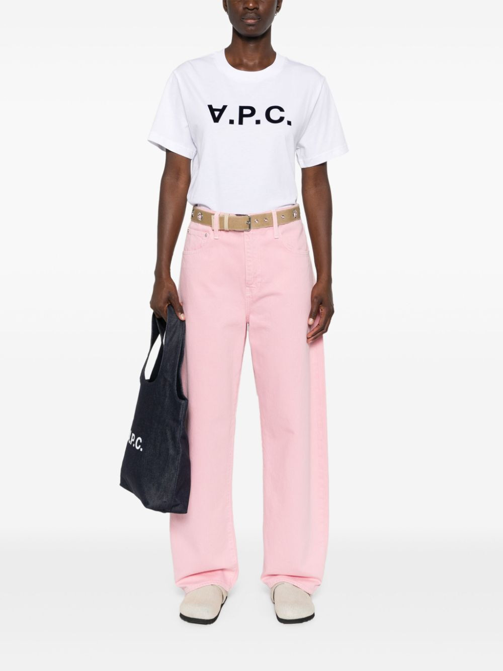 A.P.C. Women Standard Big Vpc T-Shirt - 4