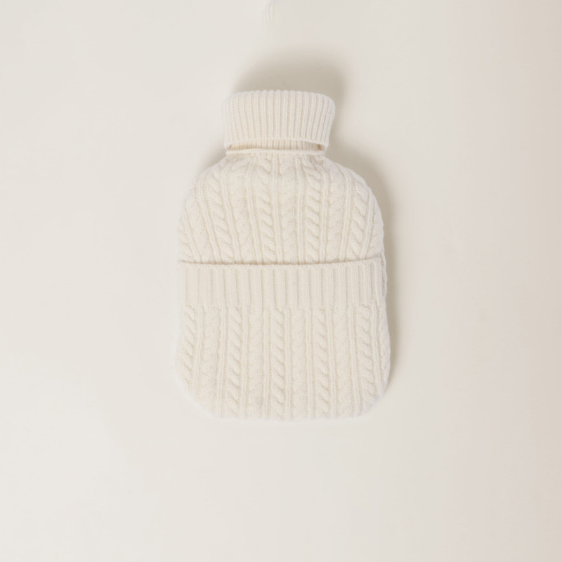 Hot water bottle with wool and cashmere cover 1