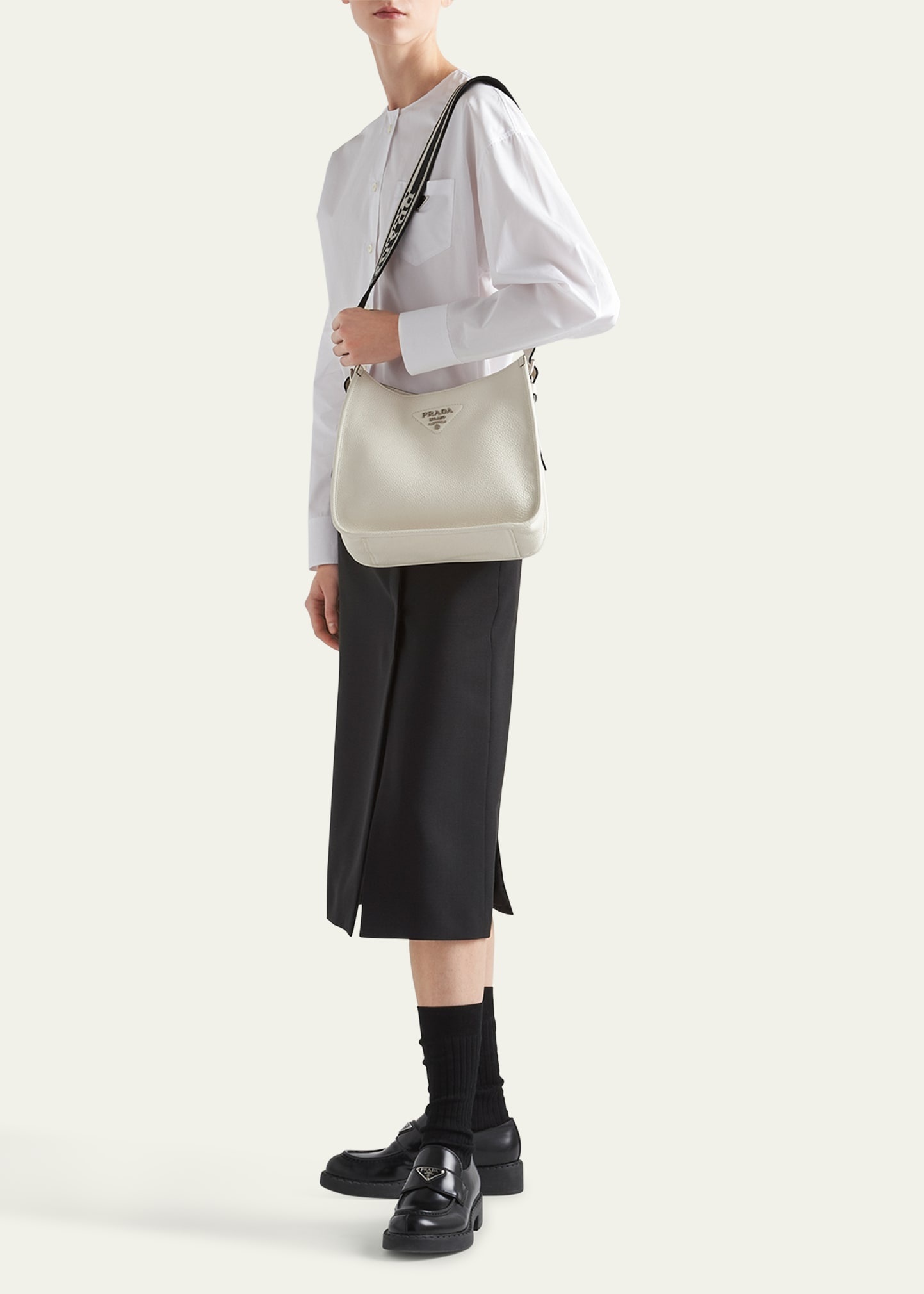 Daino Leather Shoulder Bag - 5