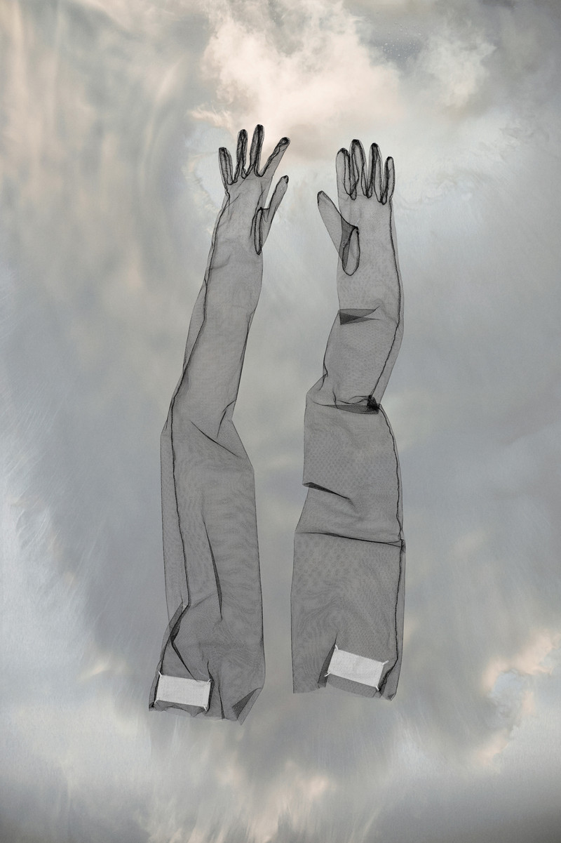 Tulle gloves 1