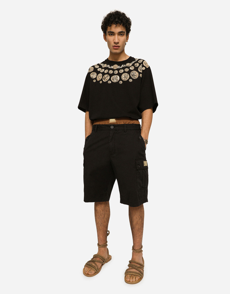 Stretch cotton cargo pants with brand plate 5
