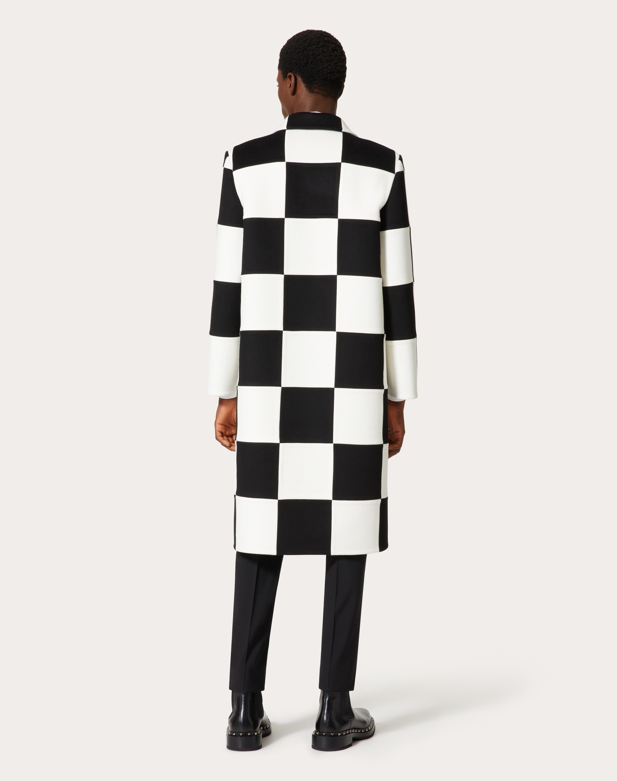 DOUBLE-BREASTED WOOL AND CASHMERE COAT WITH EX CHESS ALL-OVER INTARSIA PATTERN - 4