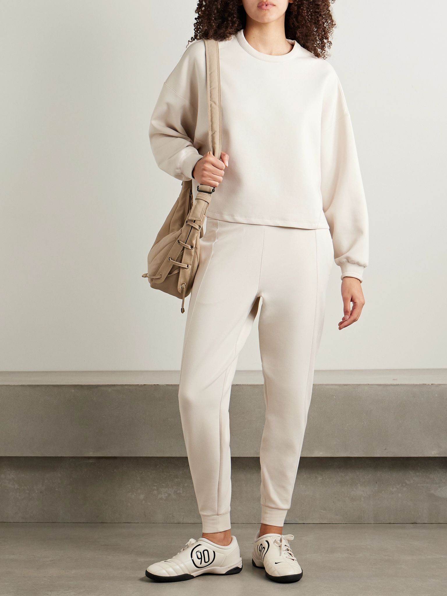 Dri-FIT tapered track pants Ivory - 2