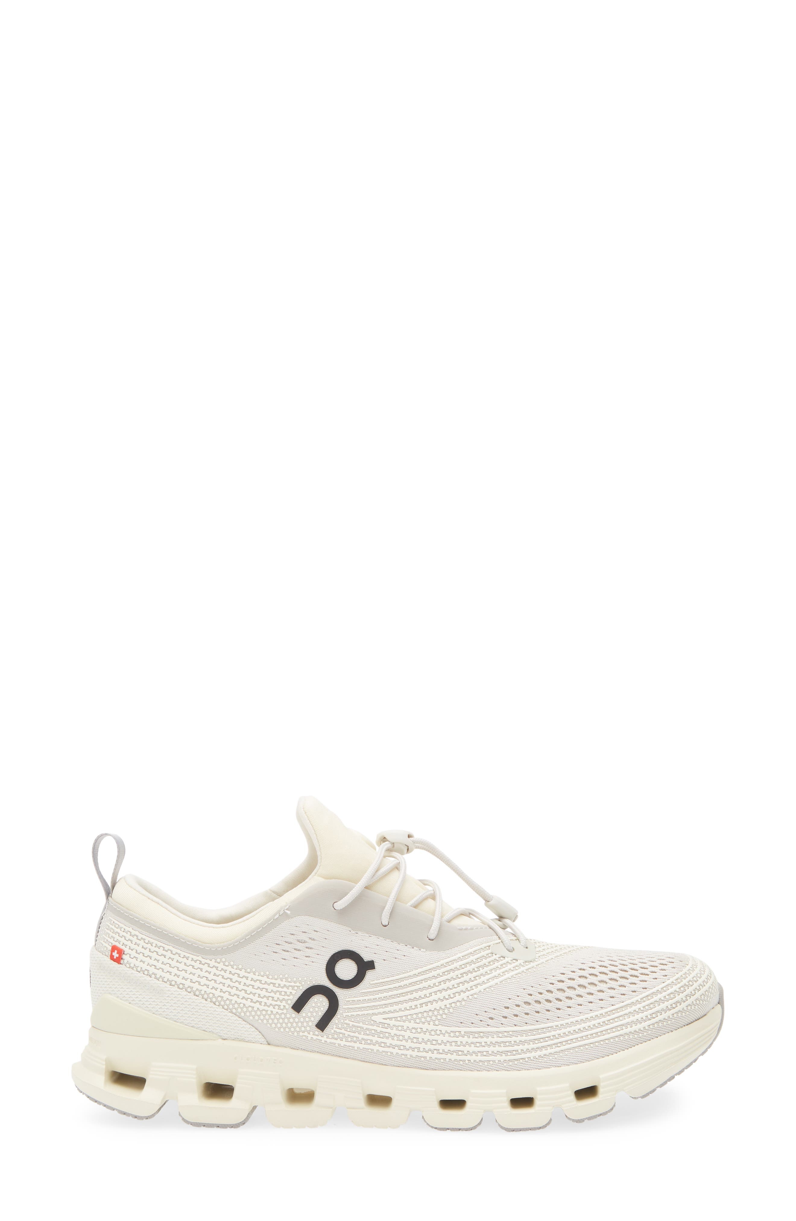 On Cloud X Z5 Training Shoe in Ice/Cream at Nordstrom - 3