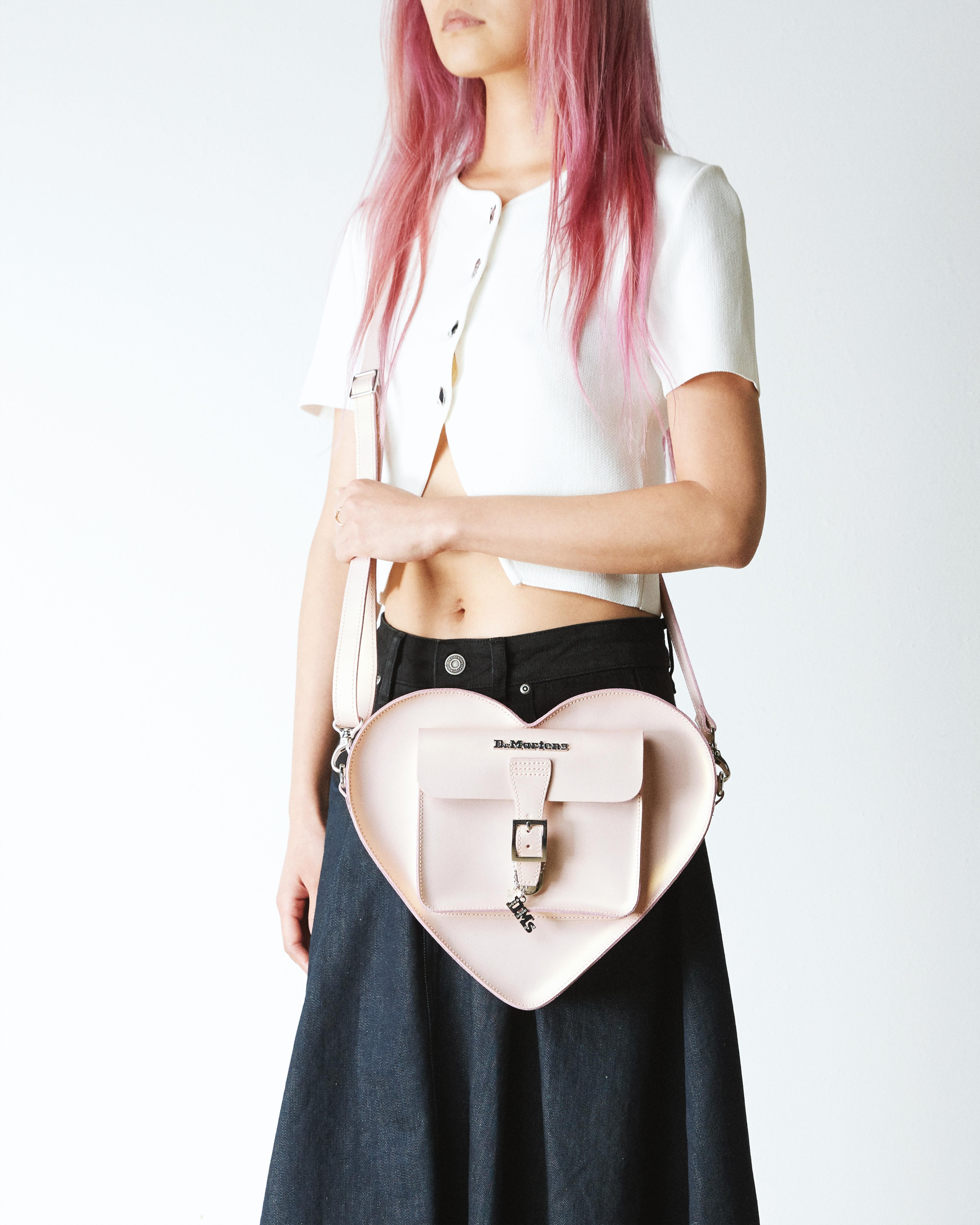Heart Bag Metallic Shift Leather Backpack - 6