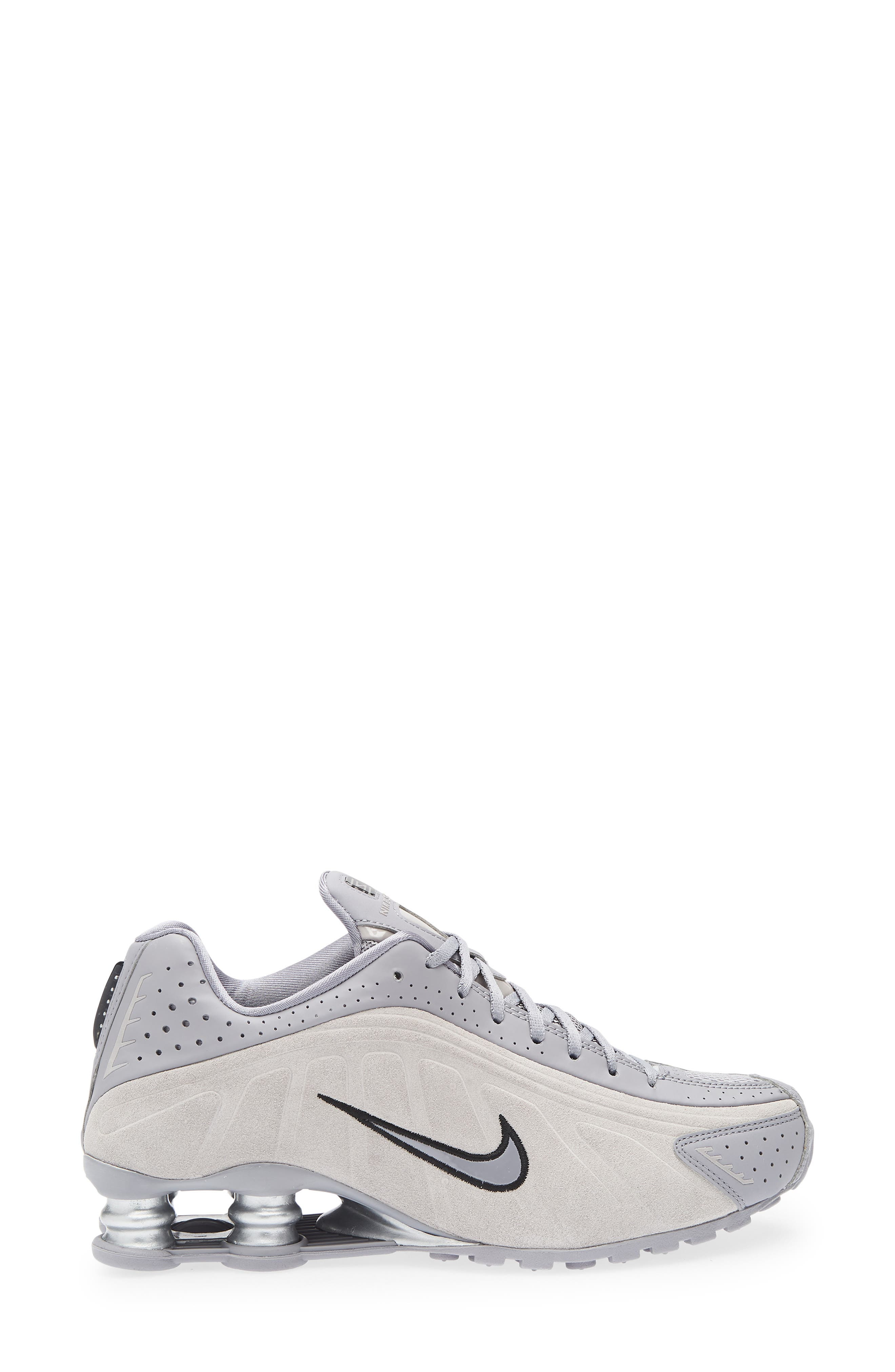 Nike Shox R4 Sneaker in Cement Grey/Black/Grey at Nordstrom - 3