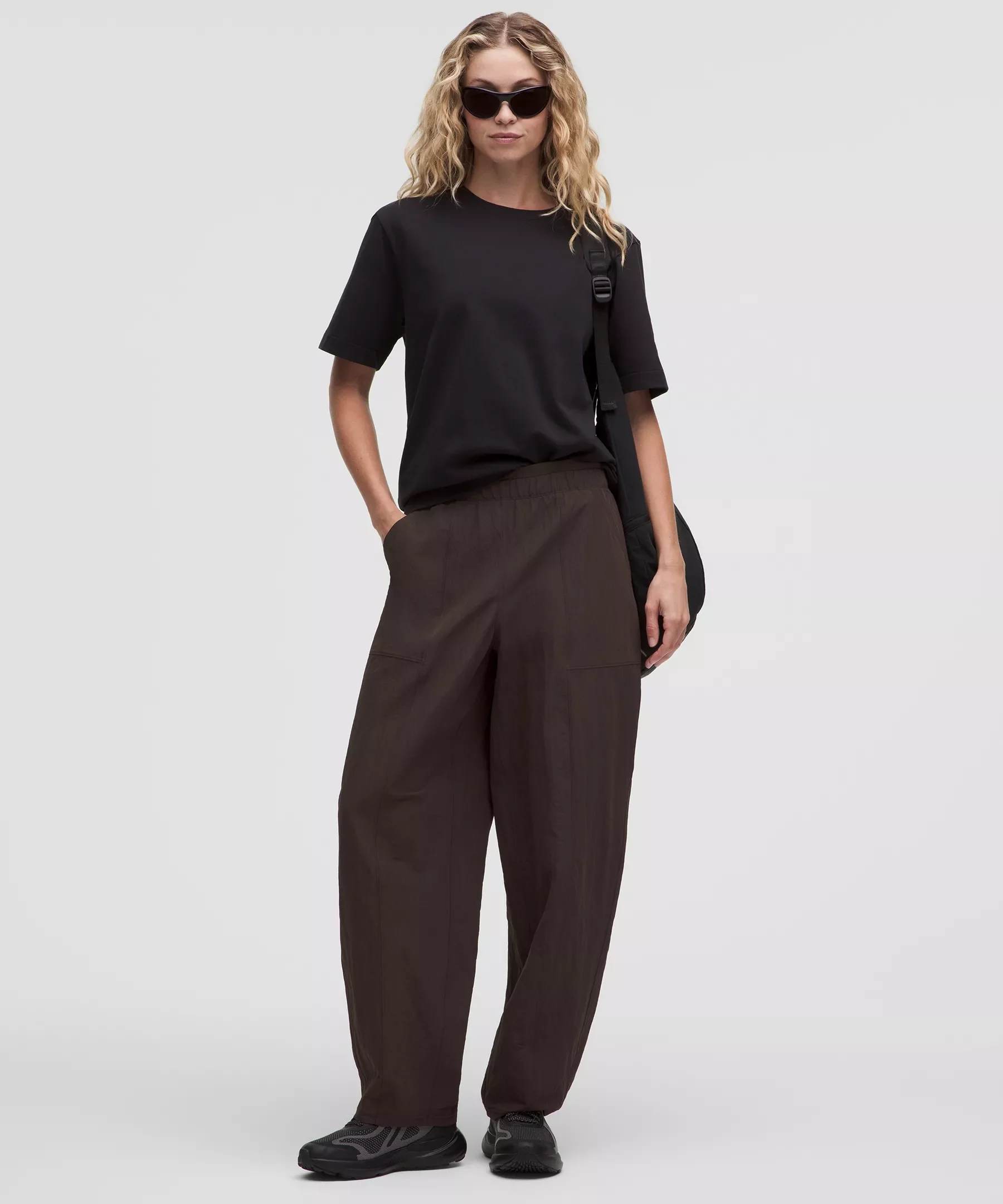 Crinkle Nylon Mid-Rise Barrel-Leg Pant *Short - 1