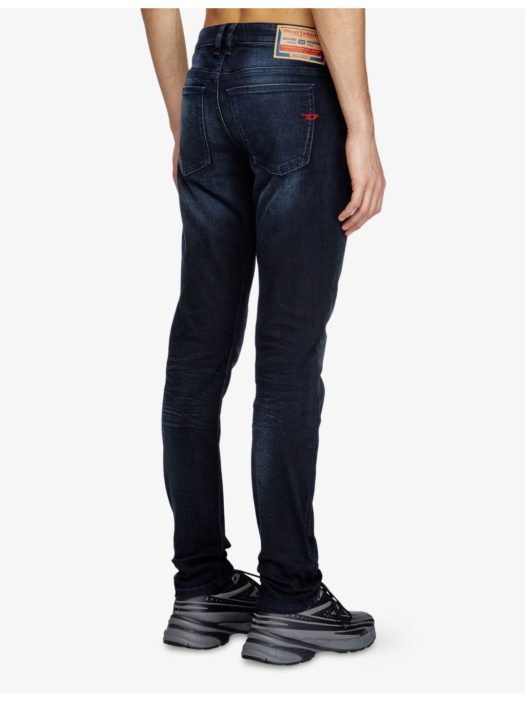 1979 Sleenker Logo-Patch Slim-Leg Stretch-Denim Jeans - 4