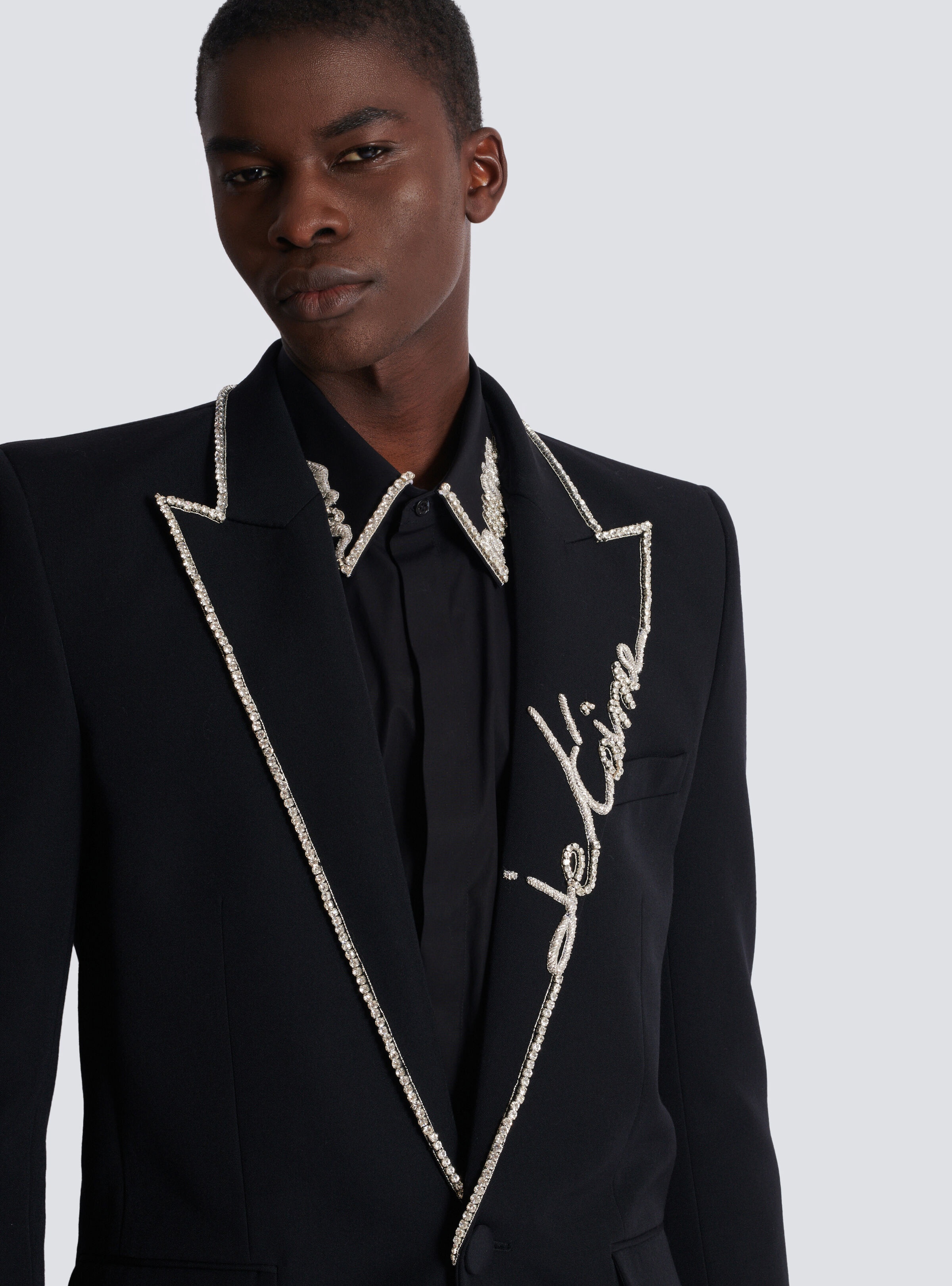 1-button jacket with embroidered "Love Letter" collar - 7