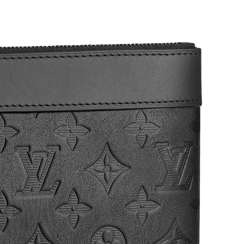 Louis Vuitton DISCOVERY POCHETTE outlook