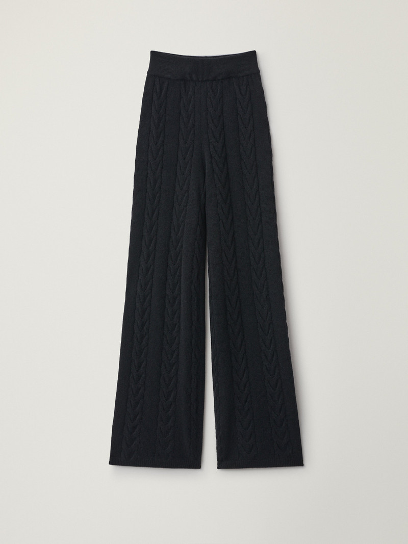The Dagny Trousers 1