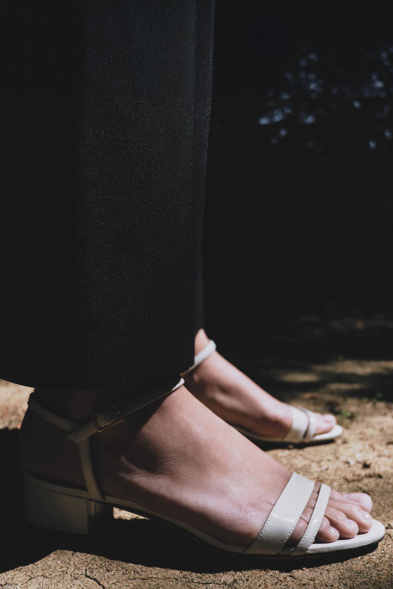 Emme Parsons SIMPLE BLOCK HEEL IN IVORY NAPPA outlook