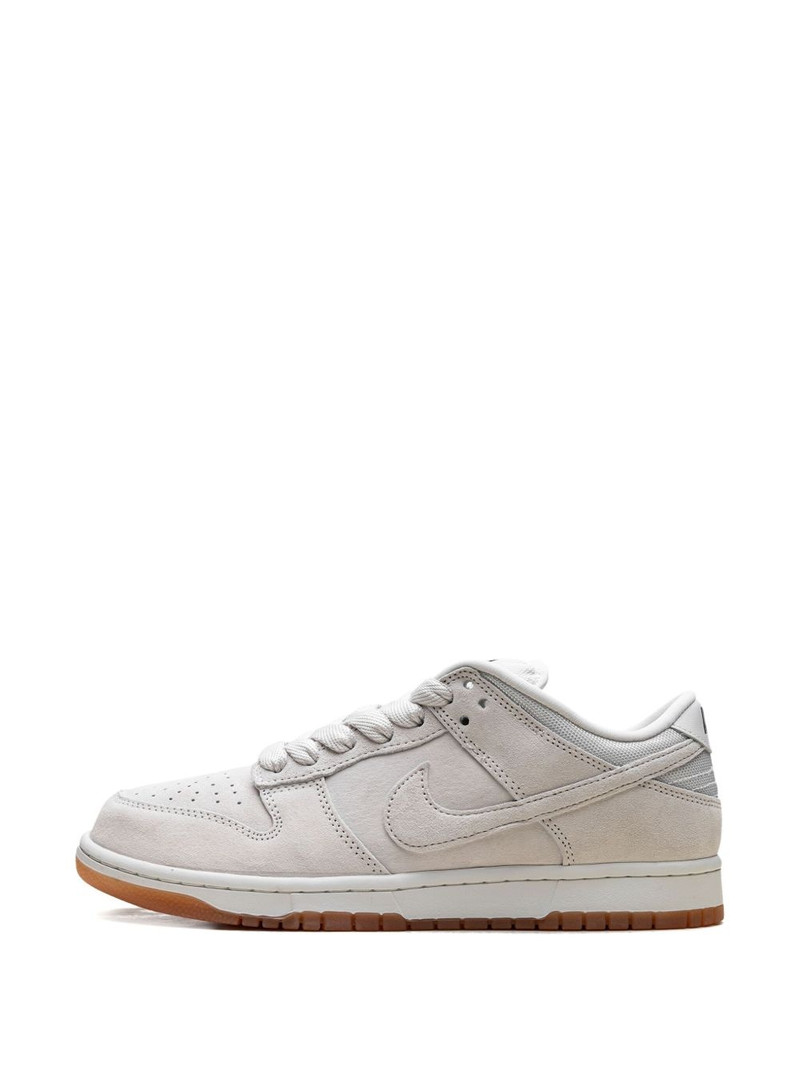 SB Dunk Low Pro B "Pale Ivory" sneakers - 1
