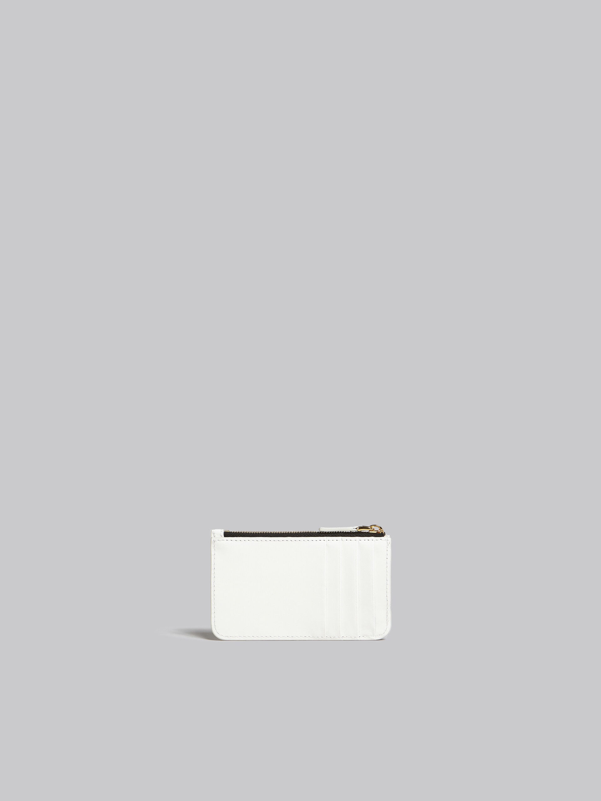WHITE AND SILVER LEATHER CARD HOLDER 3
