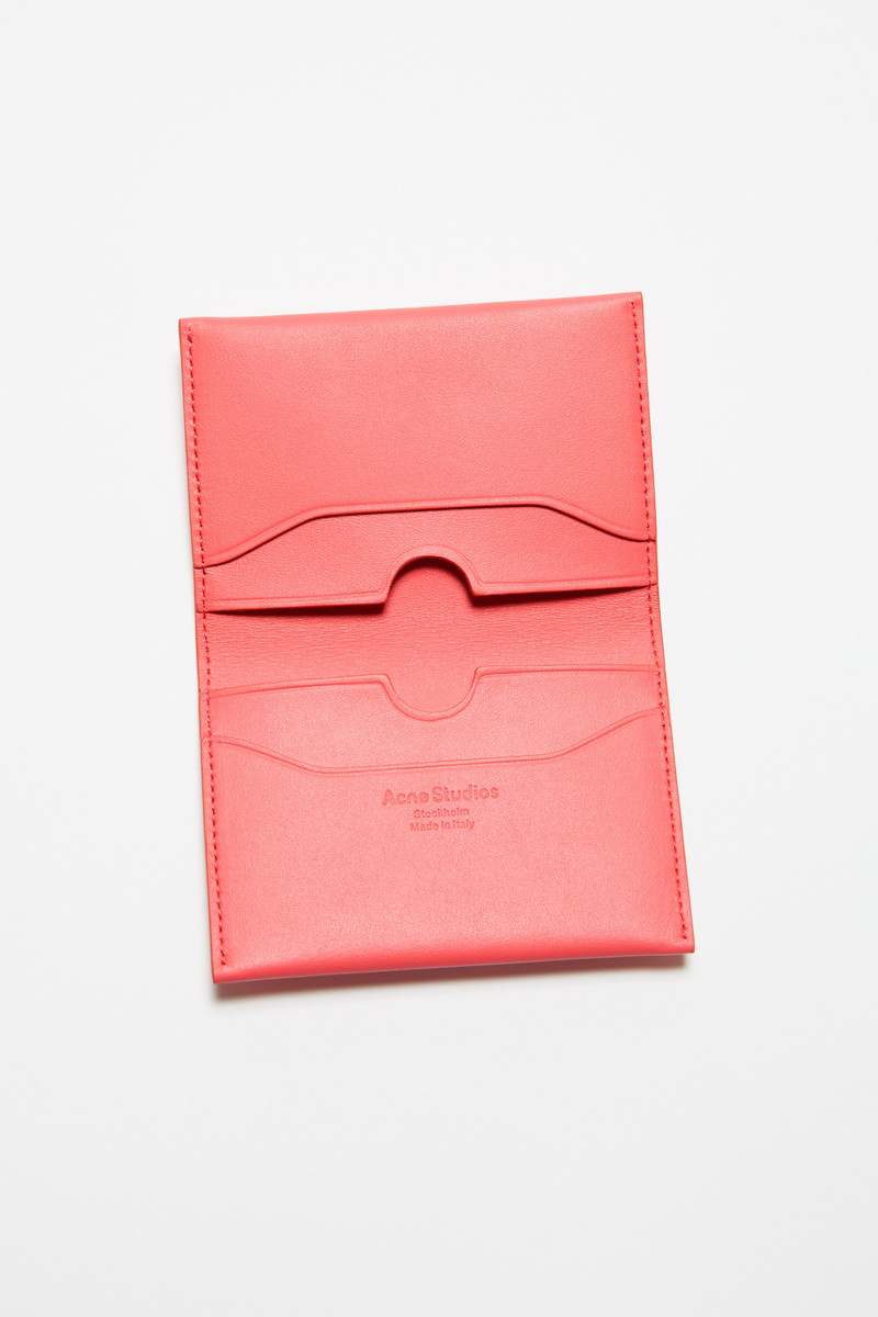 Folded leather wallet - Electric pink 5