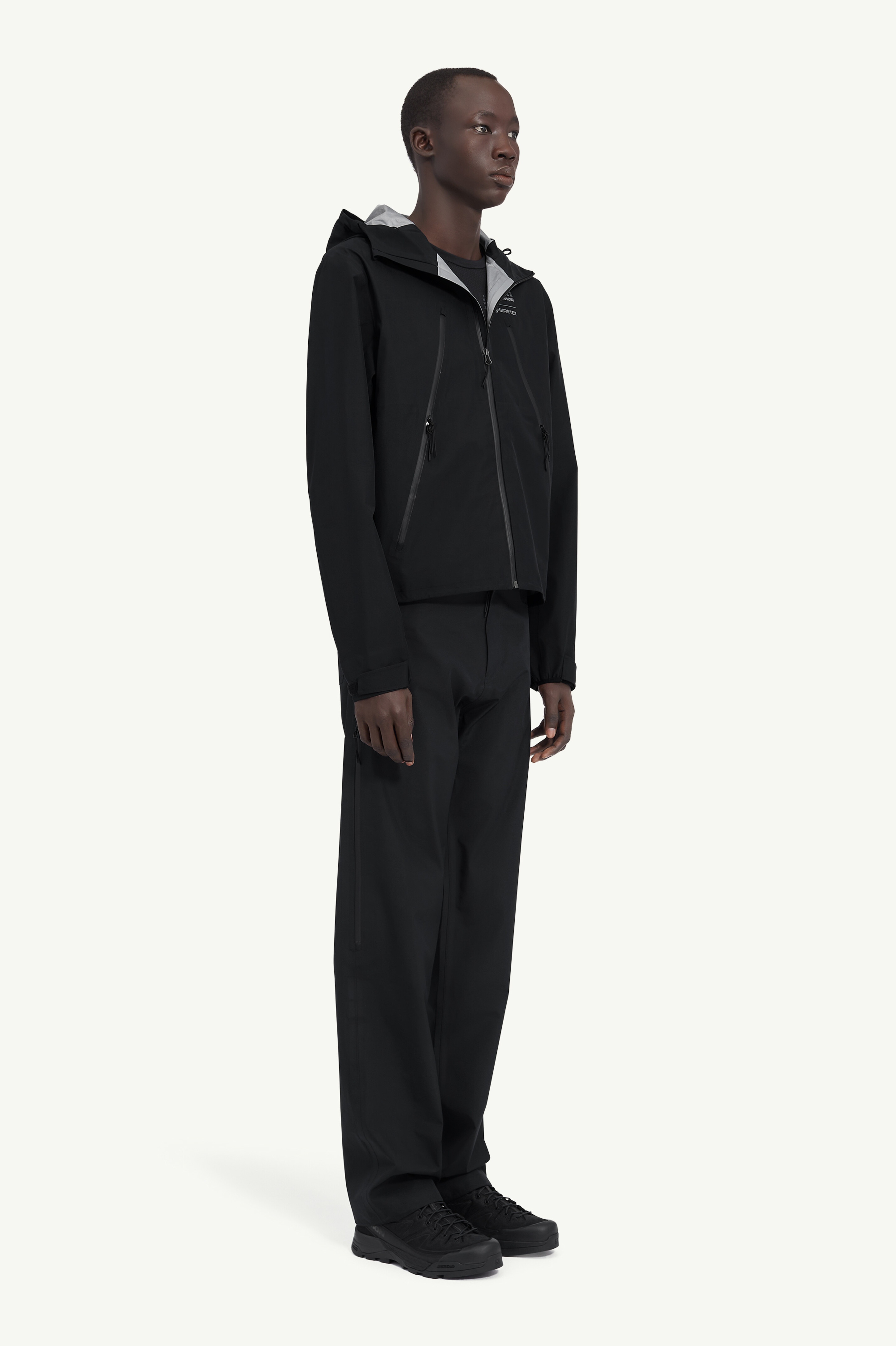 MM6 x Salomon GORE-TEX Hooded Windbreaker - 3