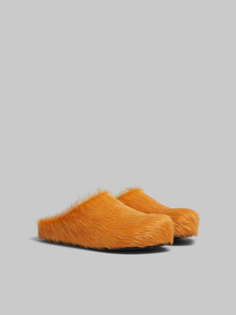 ORANGE LONG-HAIR CALFSKIN FUSSBETT SABOT 2