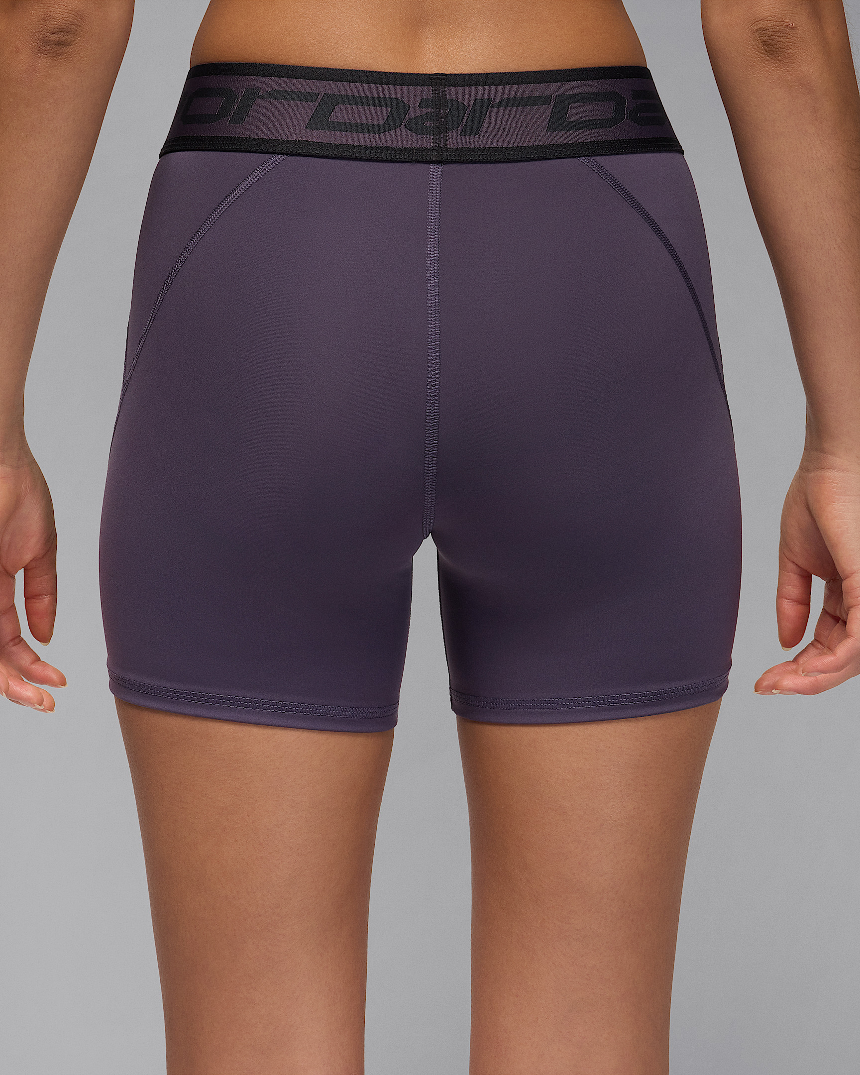 Jordan Sport Women's 5" Shorts - 3