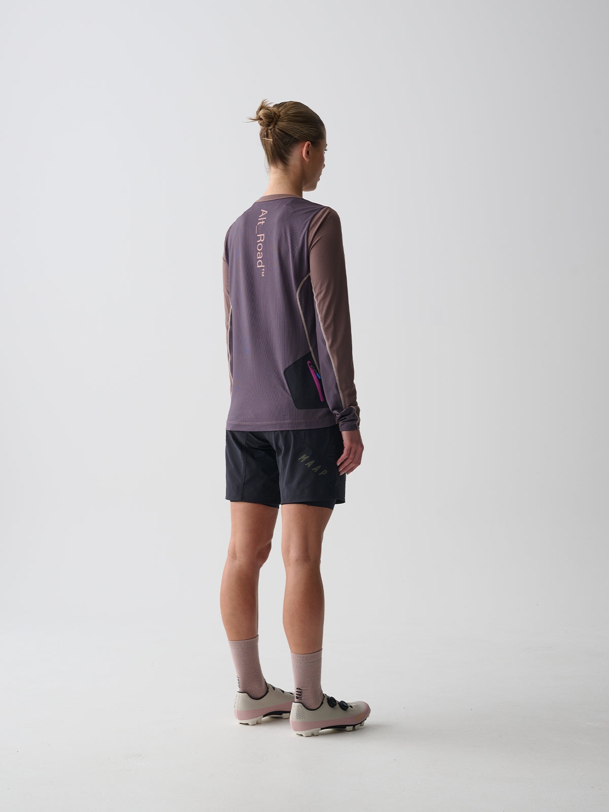 Women's Alt_Road™ Tech LS Tee - 4