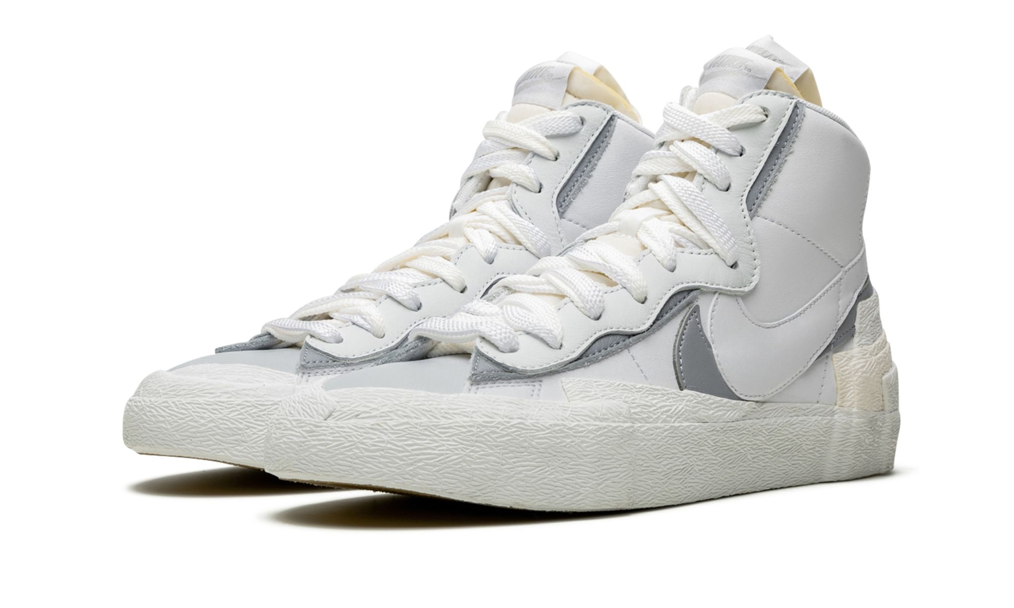 Blazer Mid "Sacai - Triple White" - 2